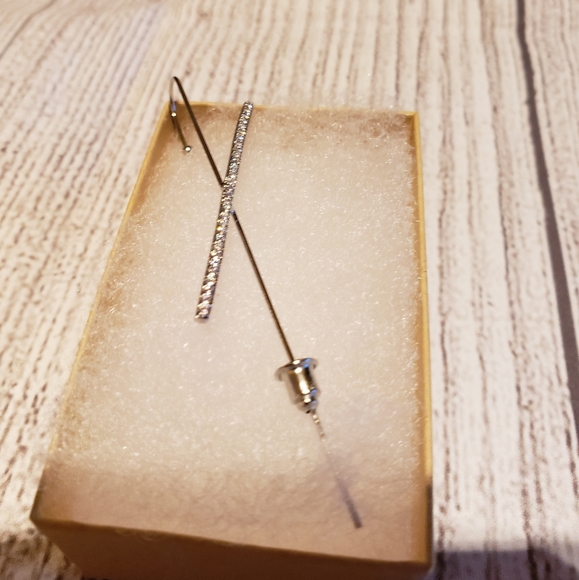 Hypoallergenic Gold crawler wrap earring - Picture 5 of 6